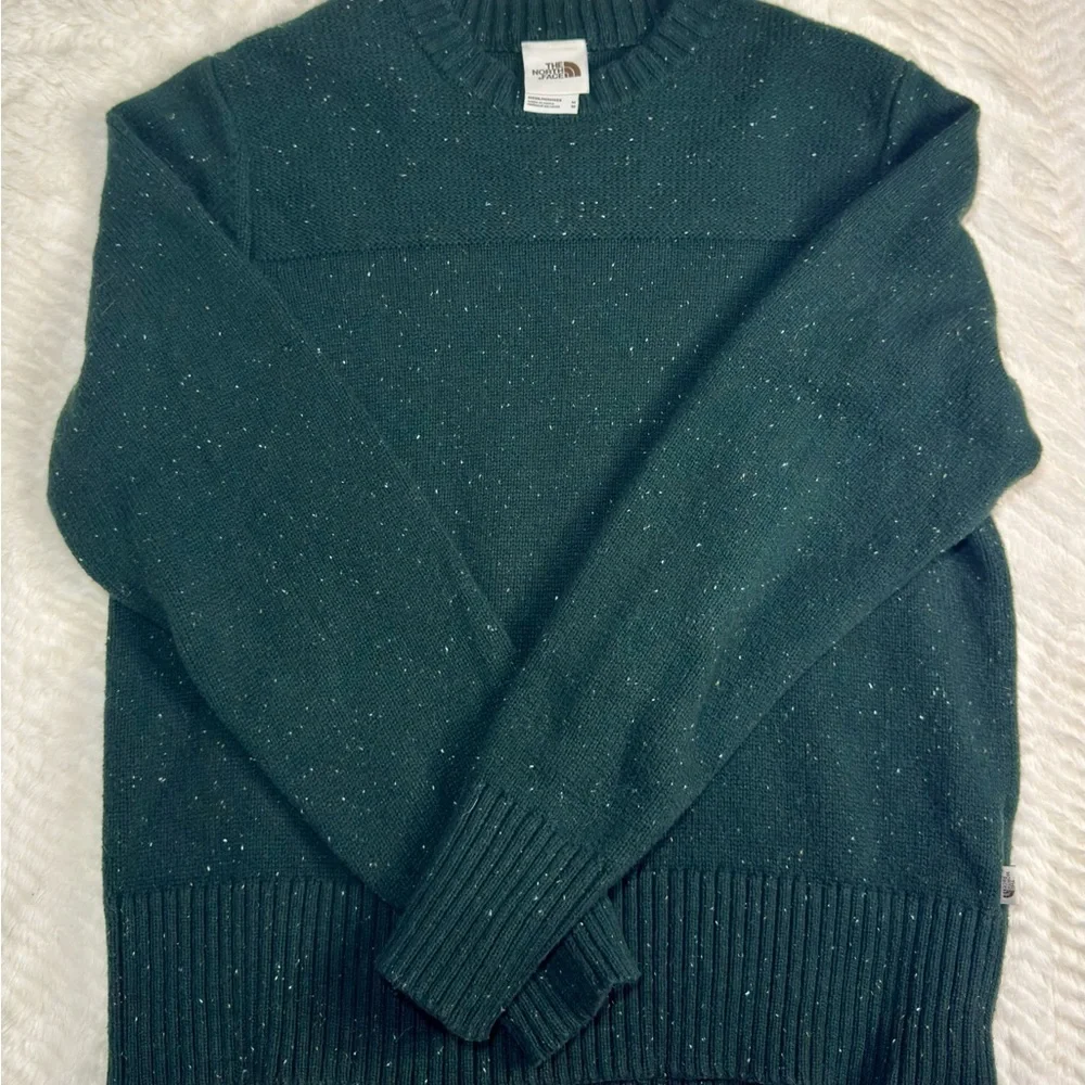 The North Face Men's Dark Green Crewneck Sweater